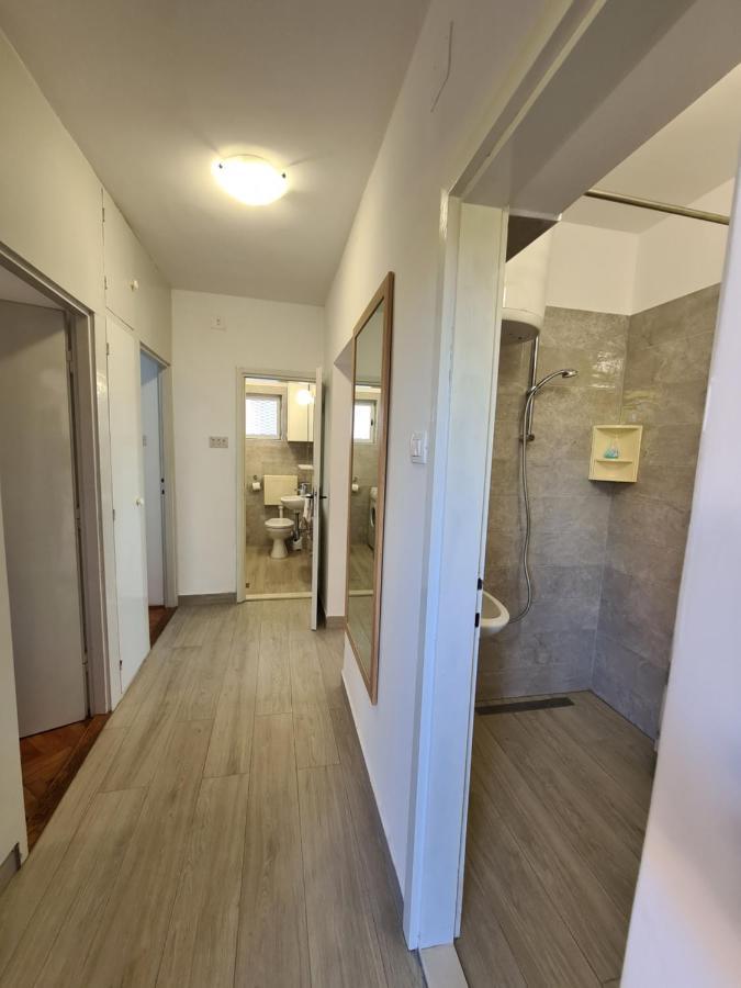 Apartment Ivana ブロダリツァ エクステリア 写真